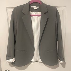 Necessary Objects Olive Green Tailored Blazer Size Small